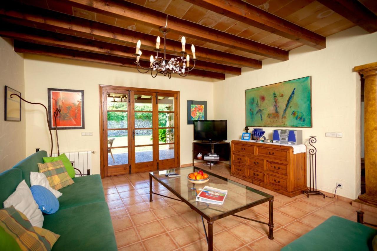 Can Colom By Sealand Villas Pollenca Bagian luar foto