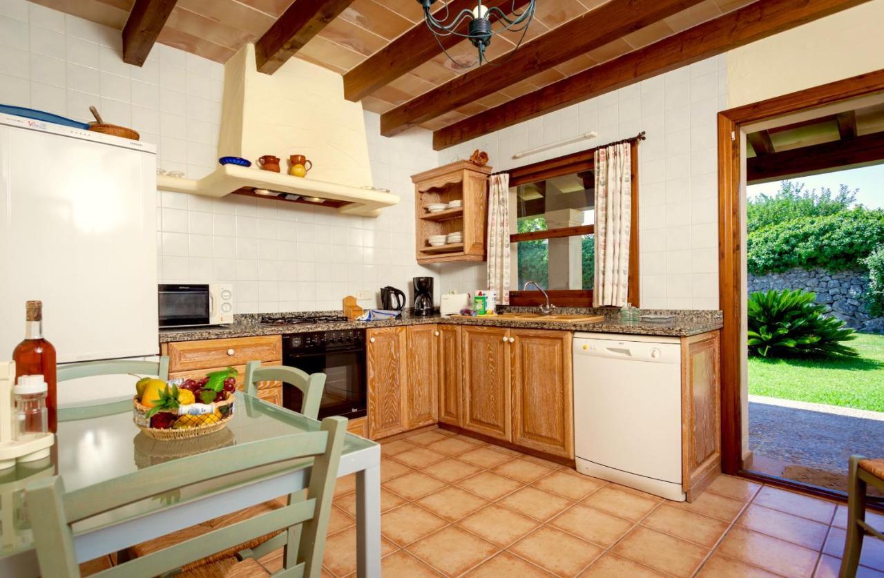 Can Colom By Sealand Villas Pollenca Bagian luar foto