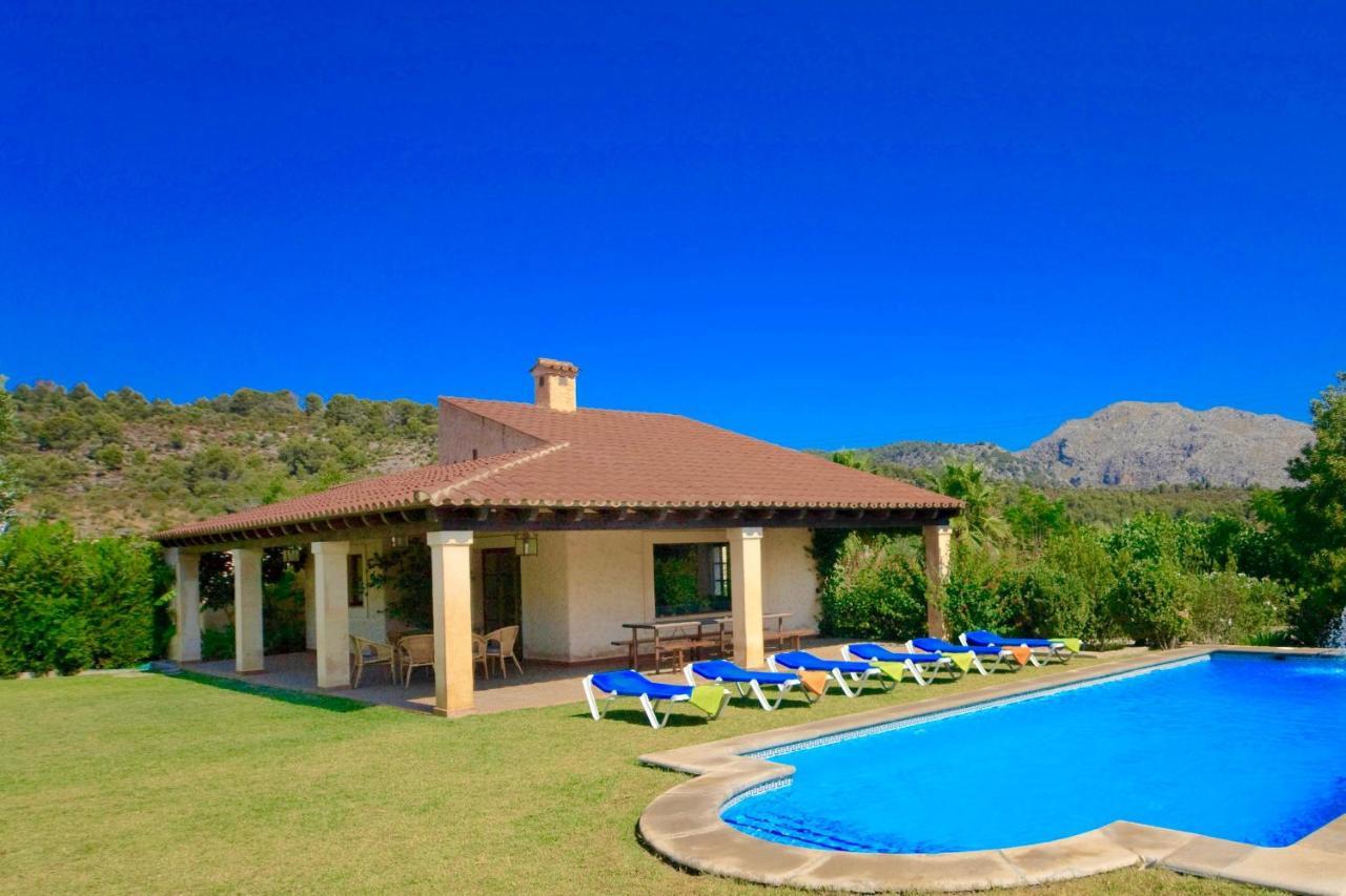 Can Colom By Sealand Villas Pollenca Bagian luar foto